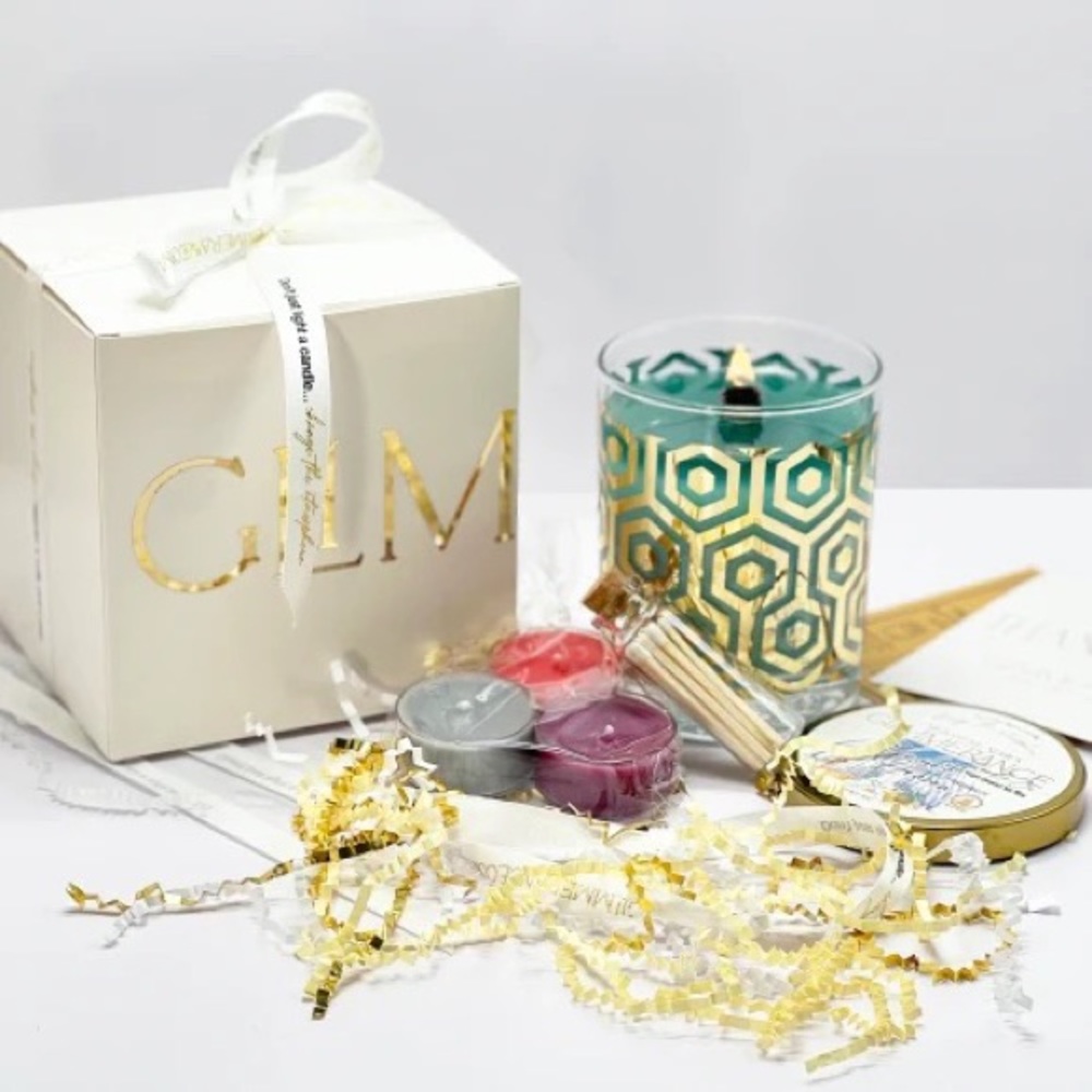 Shadow Casting Candle with Reusable Vessel